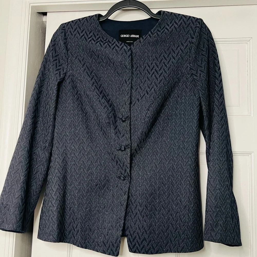 GIORGIO ARMANI • CHEVRON BOW BLAZER